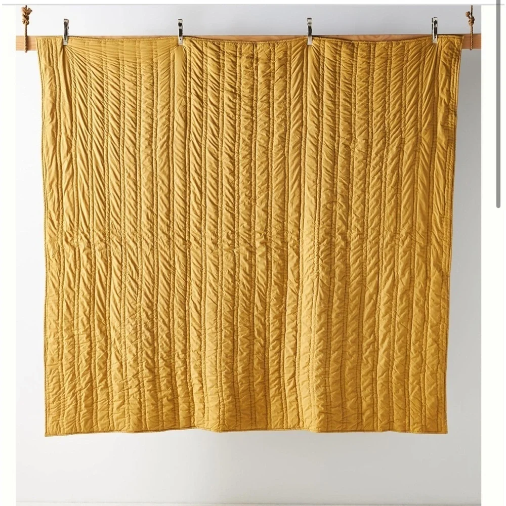 Anthropologie Paulette Chenille Quilt Queen New